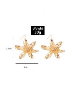 Fresh Style Carved Flower Drop Earrings - Gold